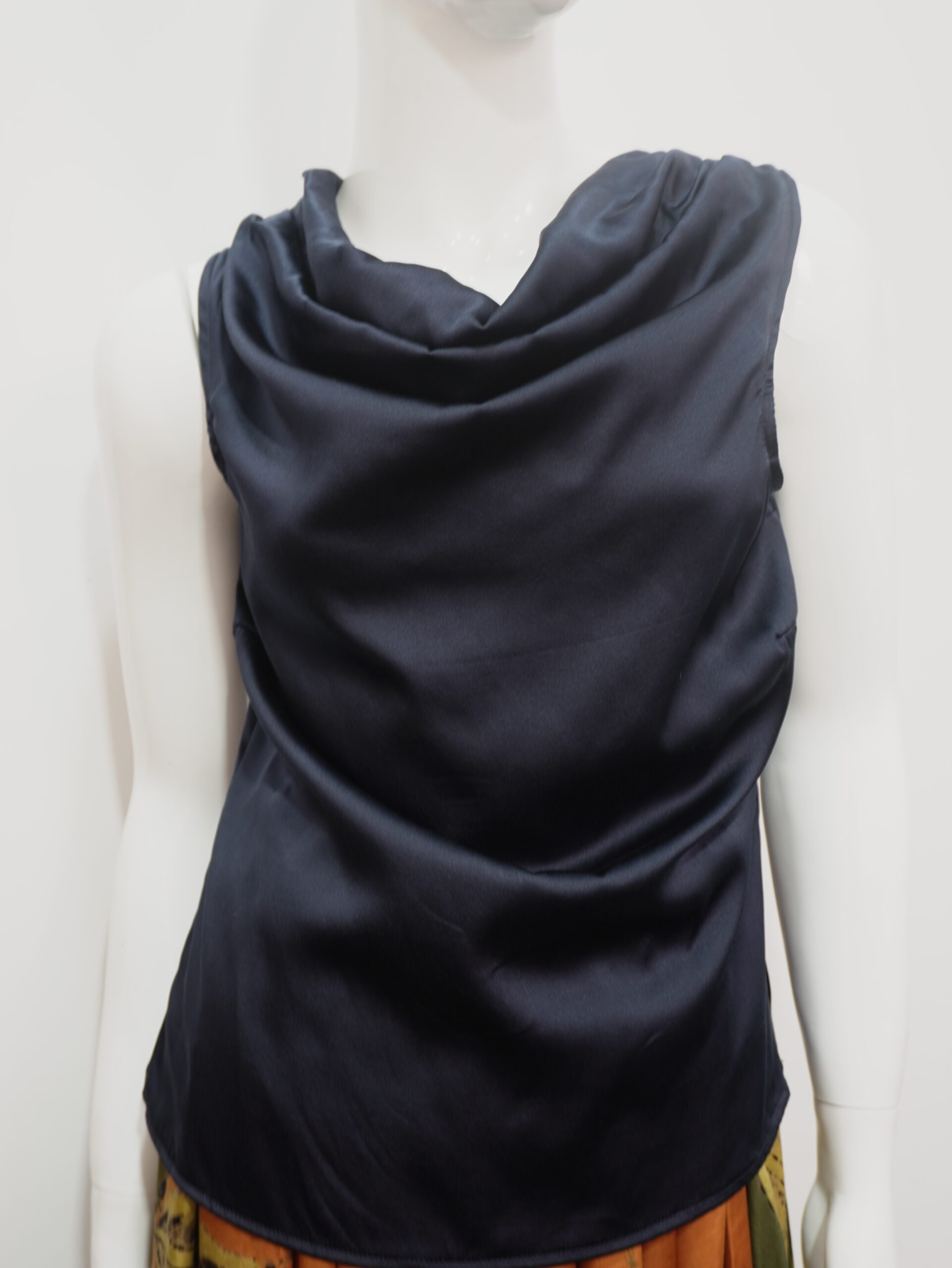 _DSC7846 Black Silk Top