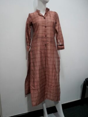 Brown check design top