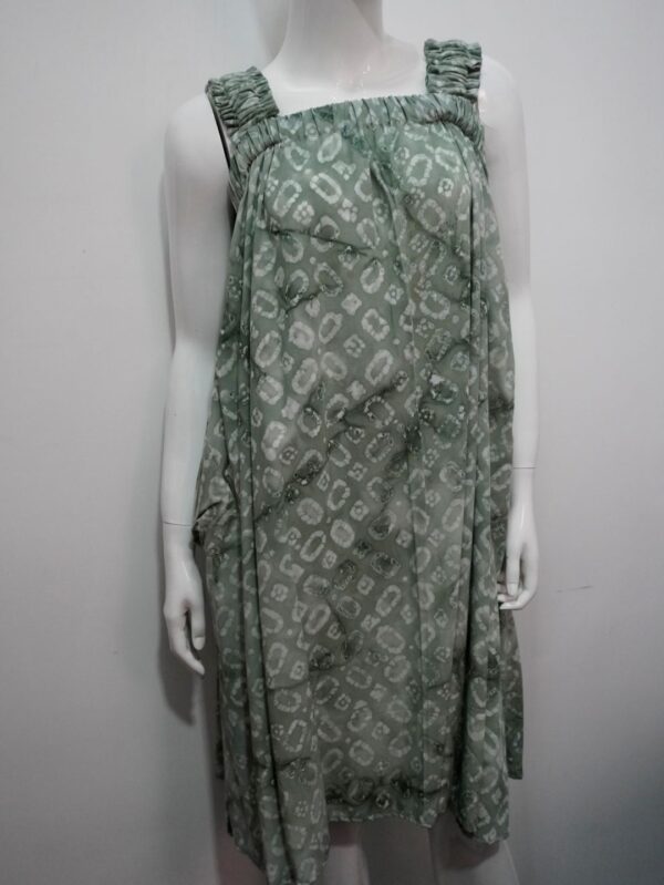 green white print dress