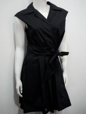 Black strapeless dress